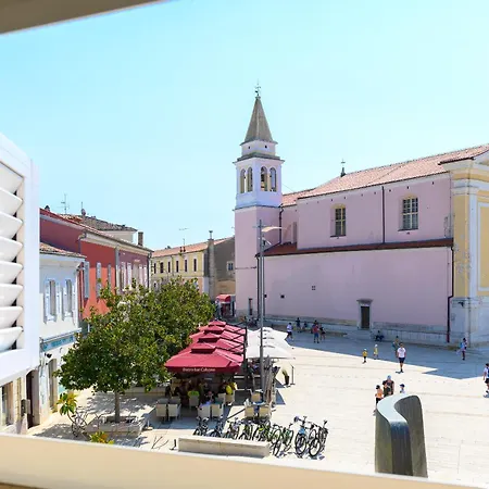 Dida I Nonna Piazza View Apartmán *