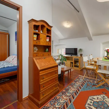 Dida I Nonna Piazza View Apartamento