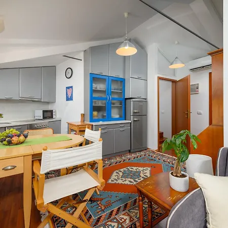 Dida I Nonna Piazza View Apartamento