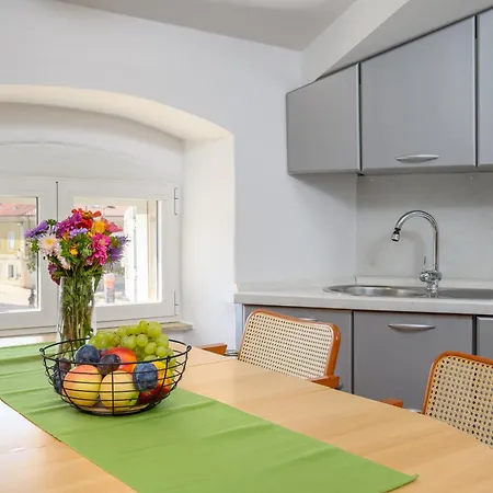 Dida I Nonna Piazza View Апартаменты