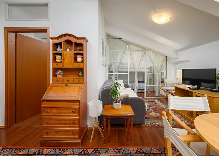 Dida I Nonna Piazza View 아파트 포레치