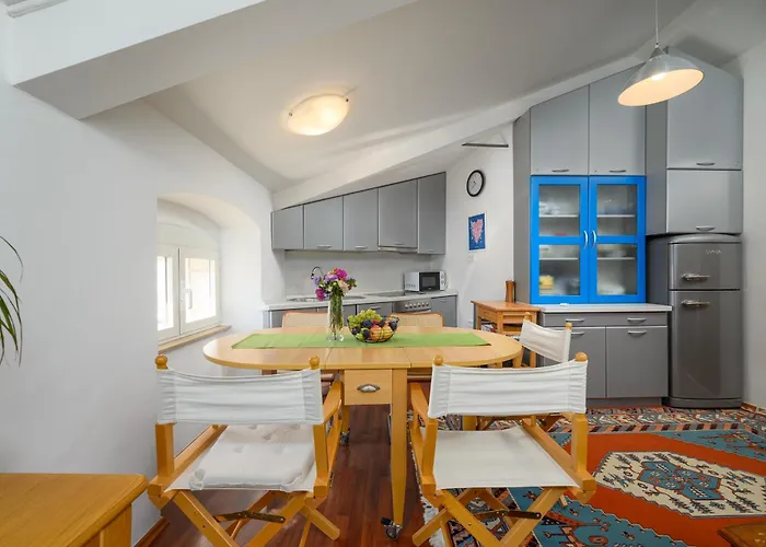 아파트 Dida I Nonna Piazza View 포레치